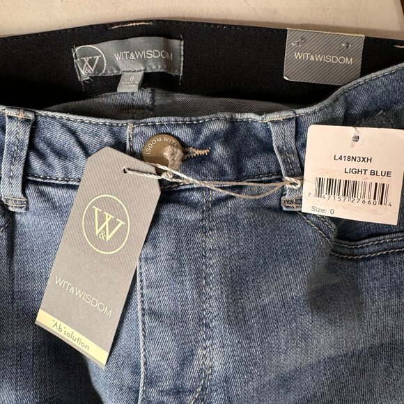Wit & Wisdom 'Ab'Solution Cuffed Denim‎ Shorts Light Blue 0 - Picture 5 of 5